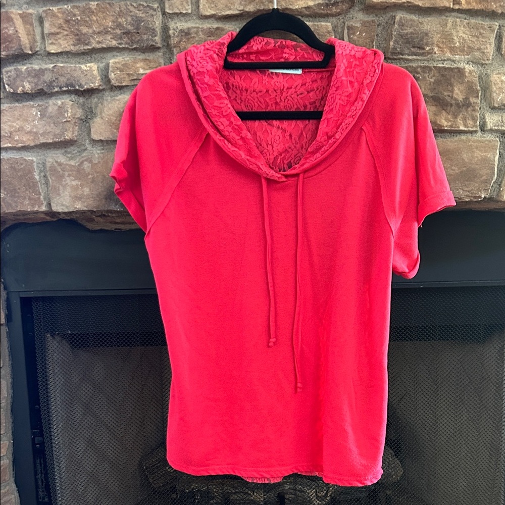 Women's Pink high-low Hooded Top With Sheer Lace Back. Large